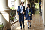 個(gè)性需求加速學(xué)生服定做時(shí)尚化、品牌化進(jìn)程
