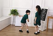 如何成為一家專業(yè)的“幼兒園校服”廠家？