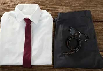 逸華校服廠家，助力新型小學(xué)校服定制設(shè)計