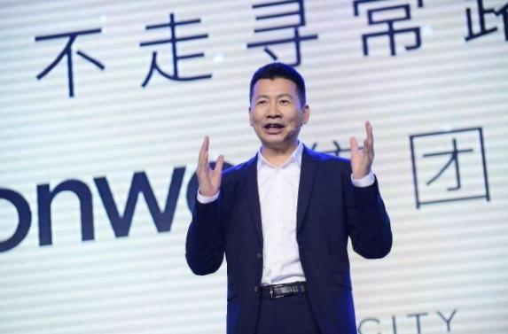 貴族學校校服定做