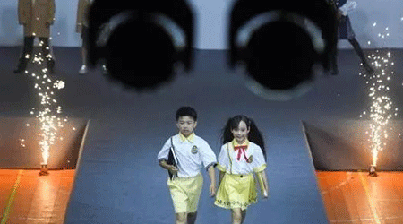 小學校服定制