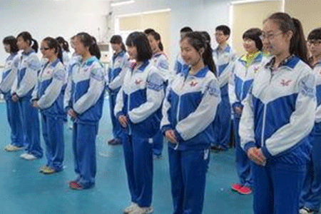 中小學(xué)生校服定做