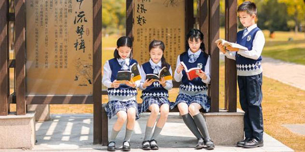 小學校服企業(yè)，小學校服定制