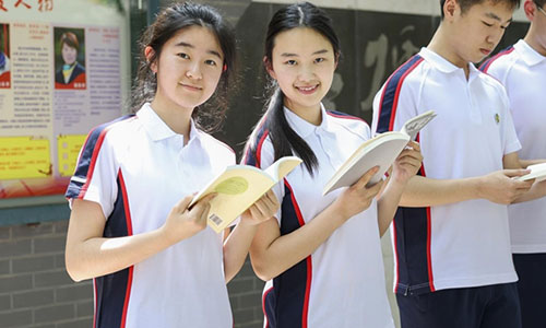 中小學(xué)校服定制，校服定制