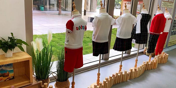 校服定制，定制校服廠家