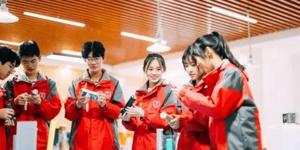 校服定制，初中校服定制