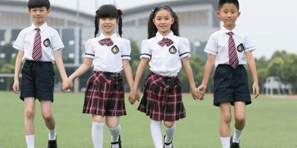 校服定制廠家，小學(xué)生定制校服