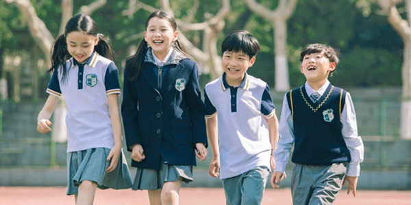 小學(xué)定制校服，定制校服