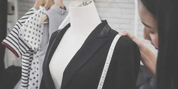 校服定制廠家，校服定制