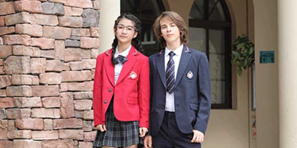 定制校服，校服生產(chǎn)廠家